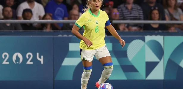 Copa 2027: Tamires pede engajamento das cidades-sede para lotar estádios