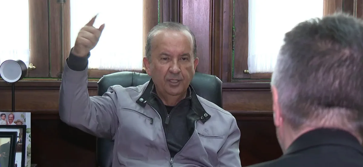 Eleições 2026 em SC: Jorginho Mello se reúne com correligionários em Florianópolis