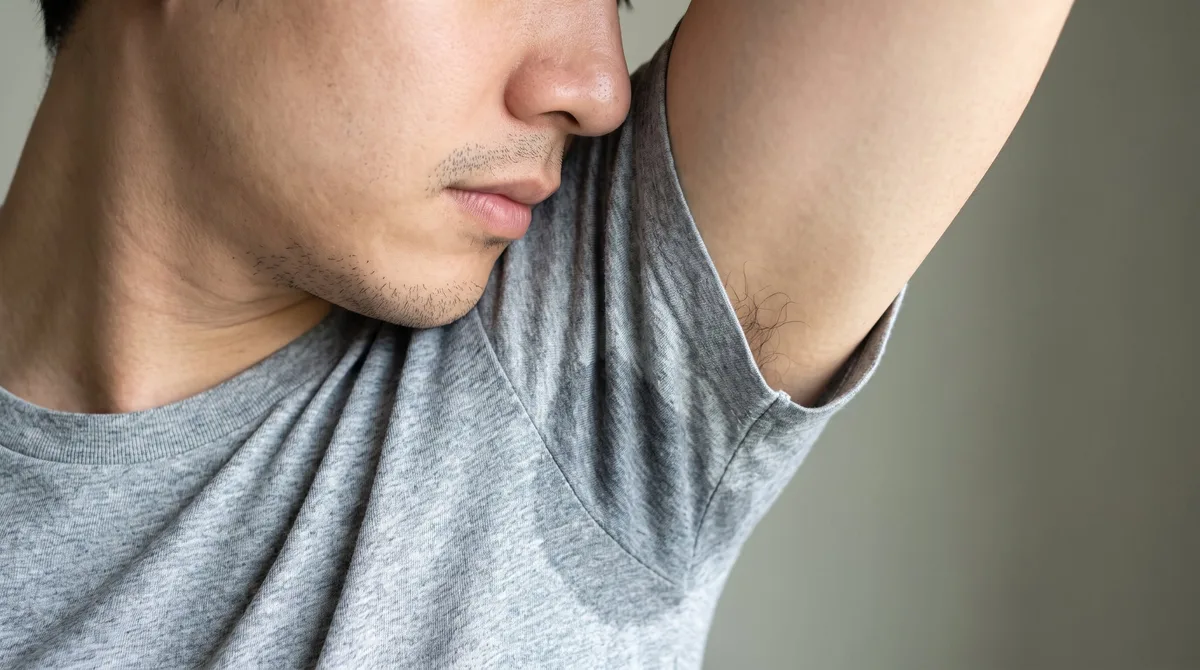 Pheromone-maxxing: de qué trata la asquerosa tendencia viral que propone saltarse la ducha para atraer mujeres