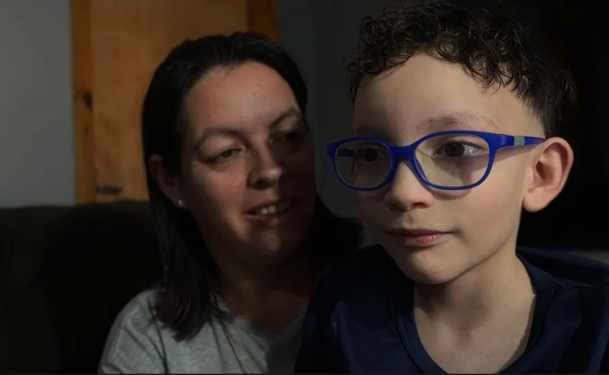 No dia do aniversário, menino de 7 anos escapa de tragédia que matou 23 pessoas na BR-373: “Grata pela vida”, diz mãe