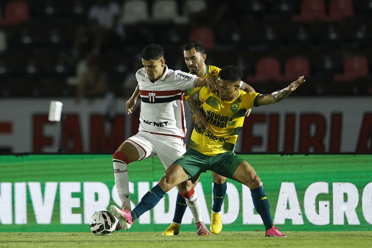 Análise: Cuiabá mostra eficiência e força do elenco, vence e chega a seis jogos sem perder