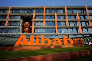 Alibaba tem queda de 76% no lucro em meio a fortes investimentos em IA