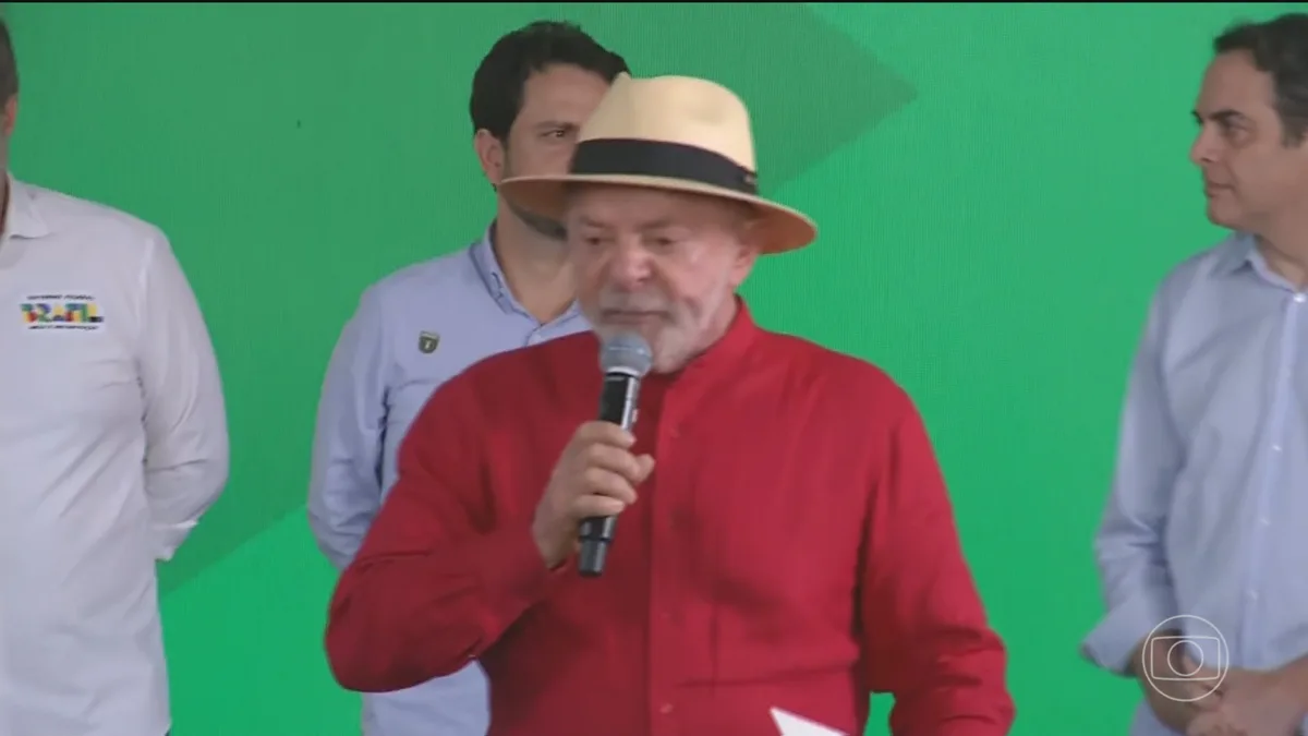 Presidente Lula, candidato à reeleição pelo PT, faz campanha em Minas Gerais