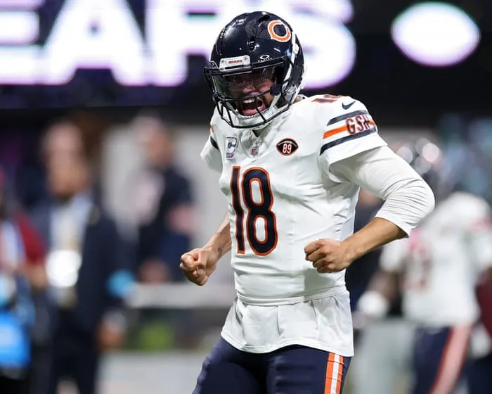 NFL roundup: Panthers pile pain on slumping Eagles; Williams shines on Bears return