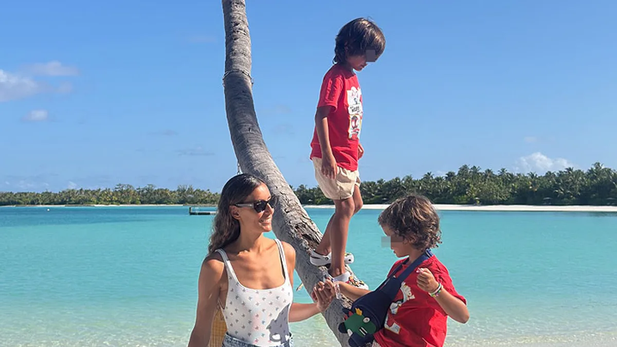 El vídeo de Ana Boyer y Fernando Verdasco con sus hijos en Maldivas en su primer verano como familia de 6