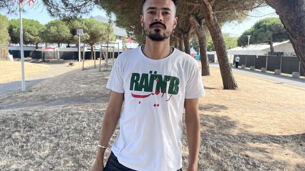Au Festival Les Escales de Saint-Nazaire, le raï électro de Sami Galbi file sur l'autoroute du kif