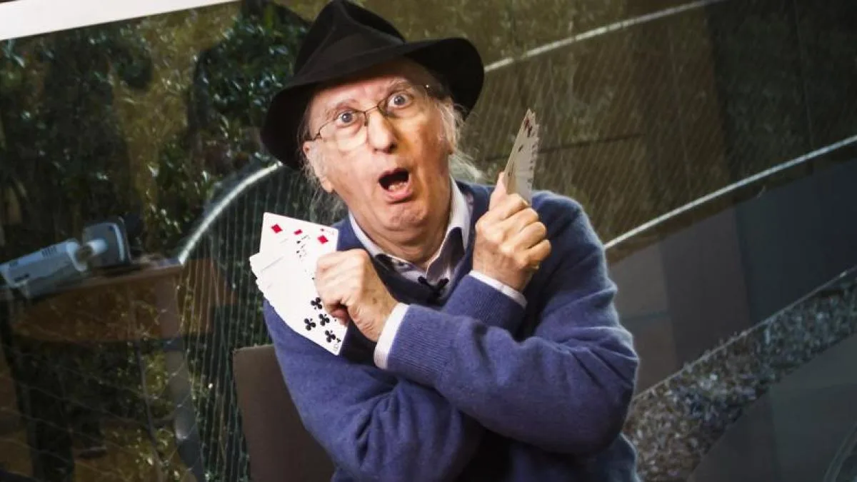 Muere el mago Juan Tamariz, artista de la ilusión y de lo estrafalario