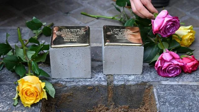 Gedenken an NS-Opfer: CDU und AfD wollen Stolpersteine in Heidenau ablehnen