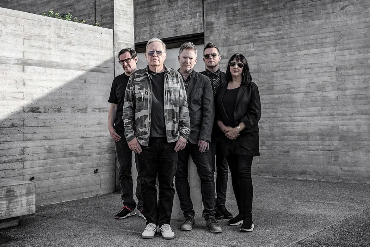 New Order anuncia show extra em São Paulo após ingressos esgotados; veja como comprar
