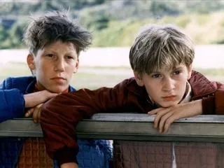 « La vie est un long fleuve tranquille » : le casting de la série Netflix adaptée du film culte sorti en 1988 se dévoile