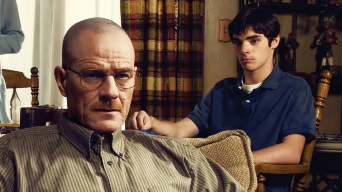 Murió RJ Mitte, el actor que interpretó al hijo de Walter White en ‘Breaking Bad’