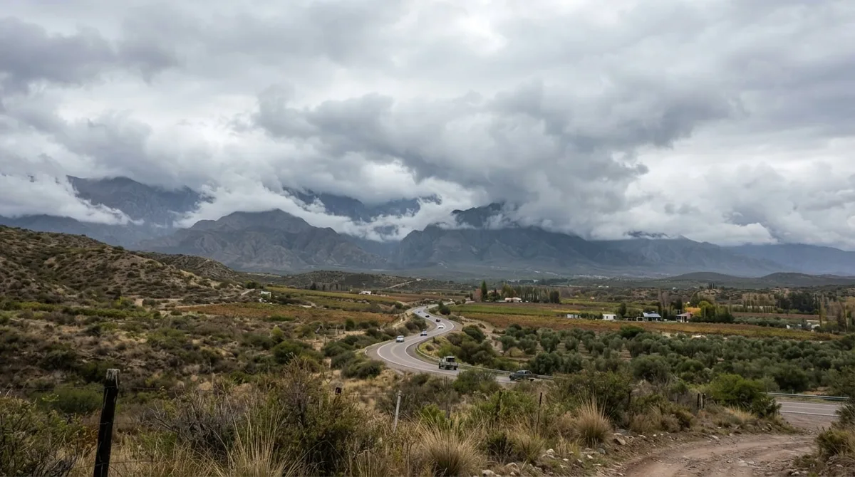 Clima en Mendoza hoy domingo 30 de agosto: cielo cubierto y temperaturas frescas