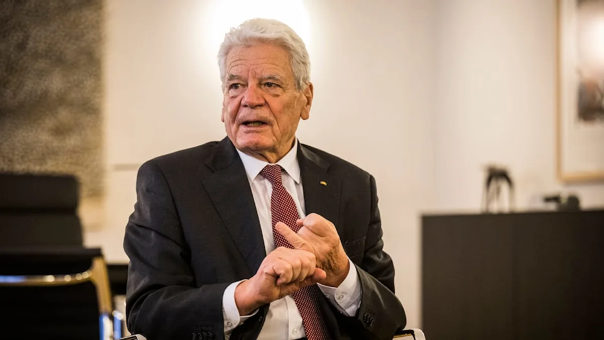 Altpräsident - Klare Gauck-Ansage an Merz bei CDU-Krisensitzung