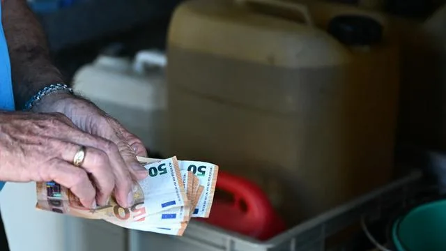 Teuerung: Inflation im Euroraum leicht niedriger als zunächst angenommen