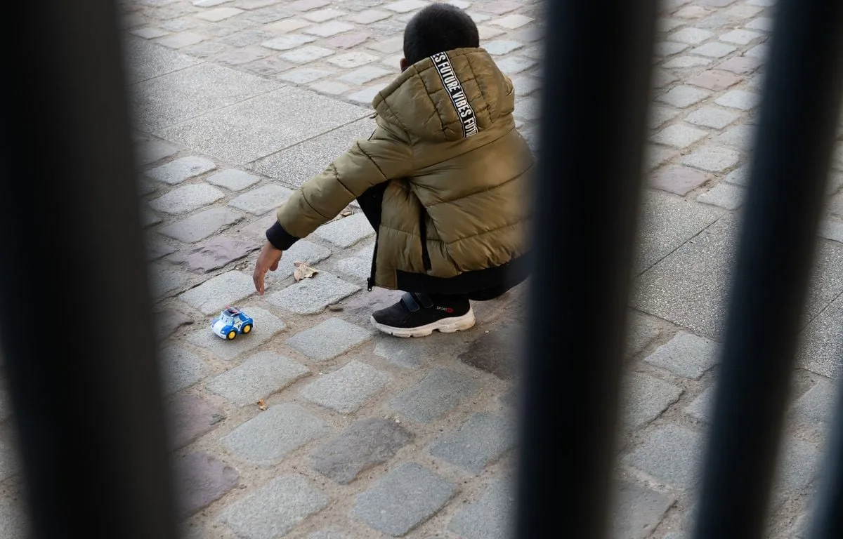 Paris : 58 migrants découverts dans un poids lourd garé dans le 18e arrondissement
