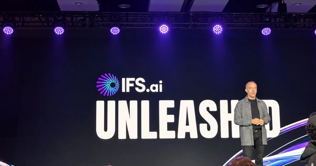 IFS aposta em IA para destravar os 40% do potencial que a indústria desperdiça