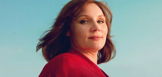 »Lügen über meine Mutter«: Wie Rosalie Thomass mit Urteilen über ihren Körper umgeht