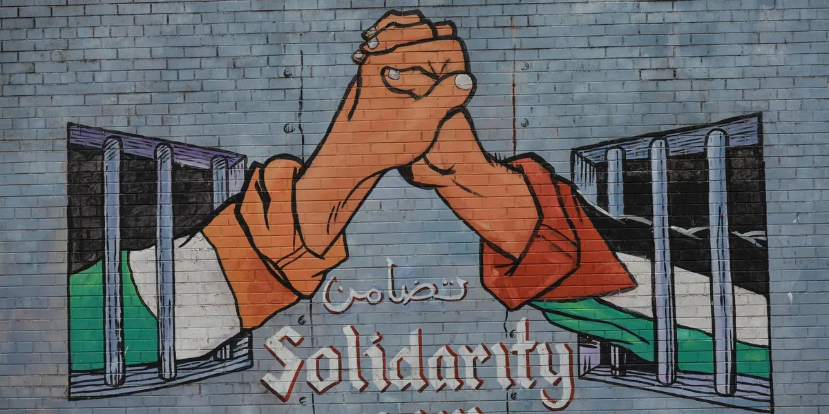 Beoga et Aaron Rowe quittent Ed Sheeran, symboles d’une Irlande qui soutient tant la Palestine