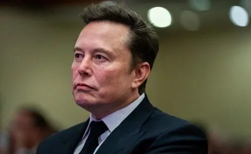 Elon Musk sugiere que gigantes de la IA prueben mutuamente sus modelos de seguridad; plantea incluir a compañías chinas