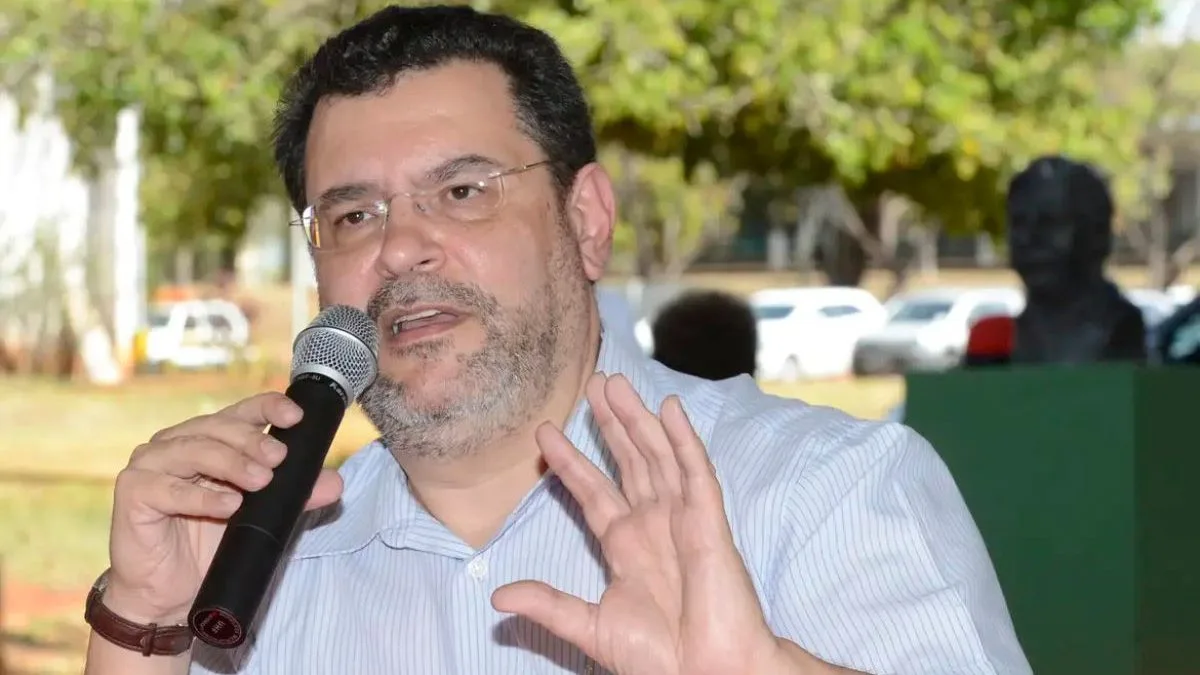 Candidato a presidente, Rui Costa defende distribuição de terras durante visita a indígenas em MS