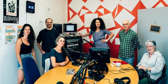 Radio Kreiz Breizh, la station qui parle breton aux enfants du pays