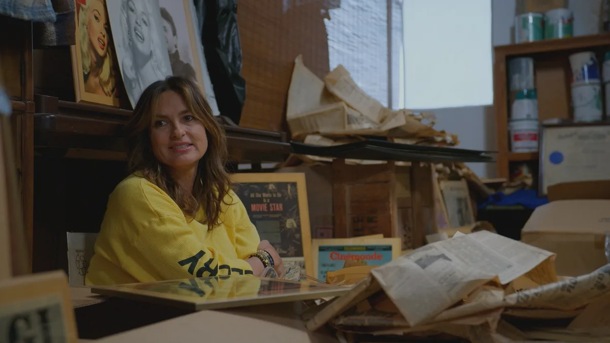 Before She Hosts Primetime Emmy Awards, Mariska Hargitay Goes For Gold With Triple Nominee ‘My Mom Jayne’