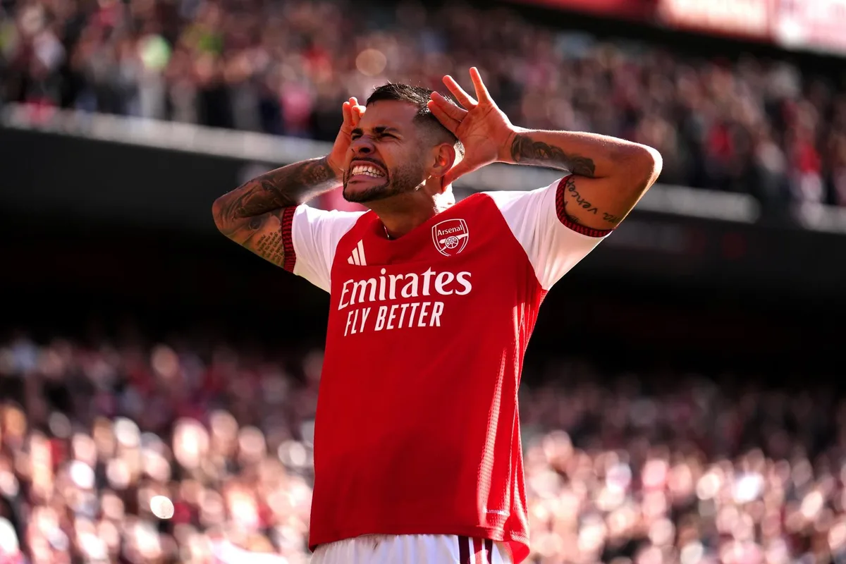 (Crónica) El Arsenal presiona al City y el Chelsea golea con Henderson