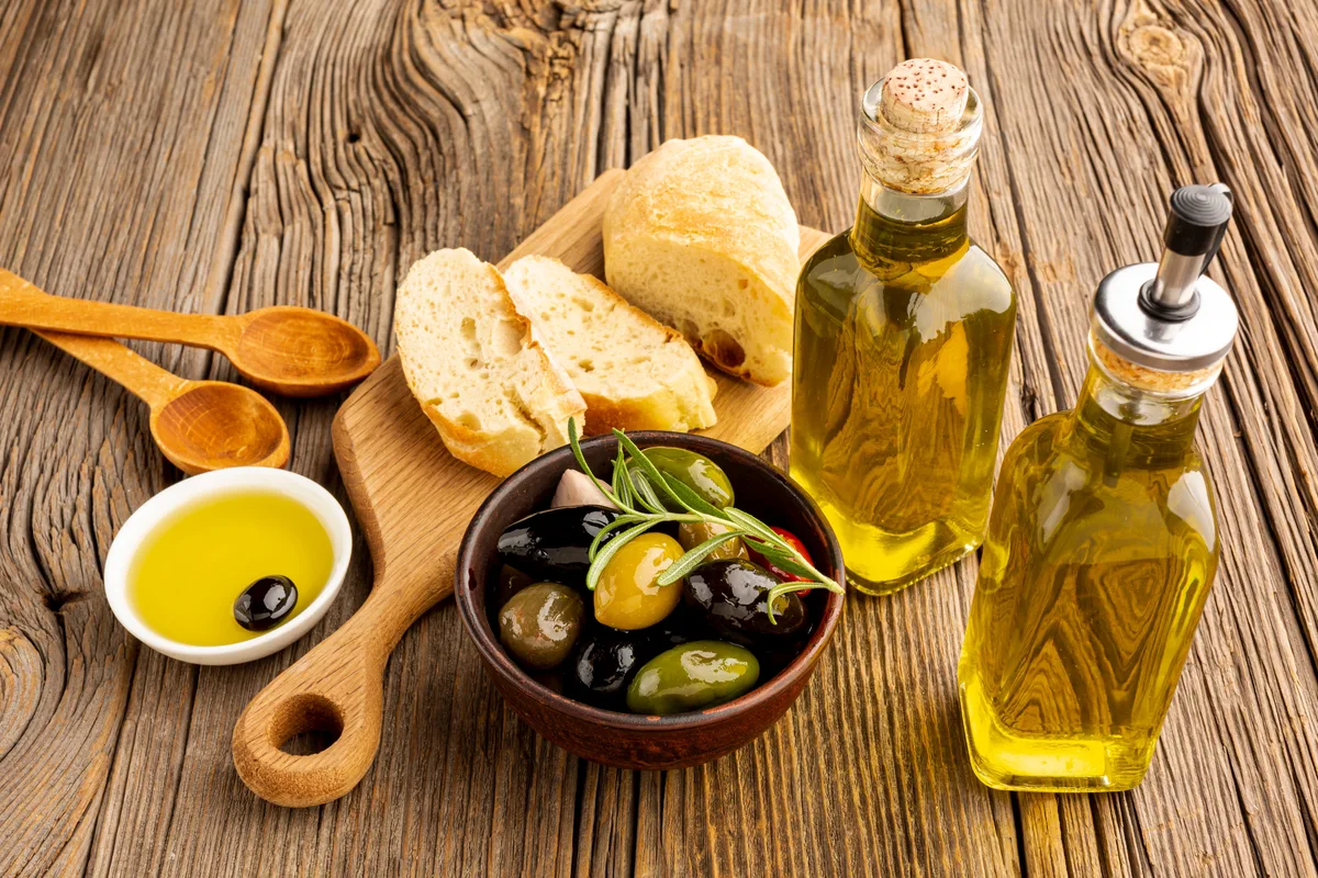 5 razones para incorporar un buen aceite de oliva a tu cocina y una selección de los mejores