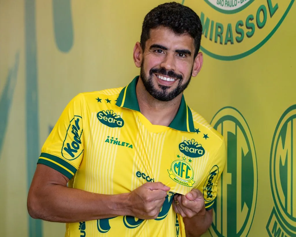 Mirassol anuncia atacante velho conhecido da torcida