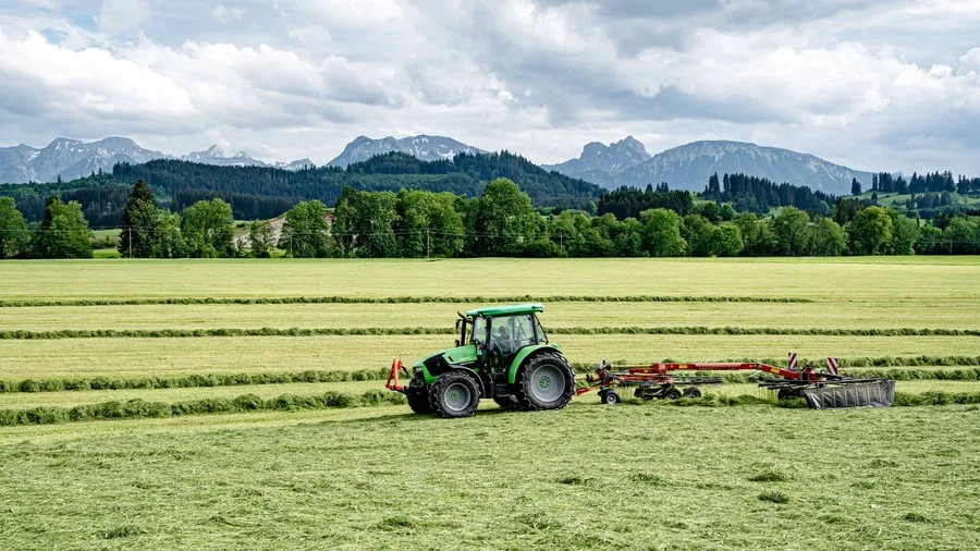 Folgen der Krise: BayWa verliert die Marktführerschaft an Agravis