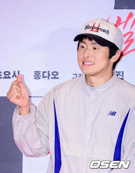 [사진]기안84, 미소 지으며