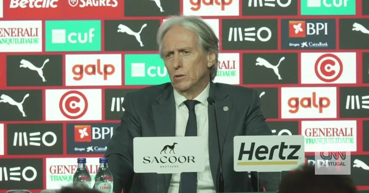 Jorge Jesus explica ausência de António Silva na convocatória
