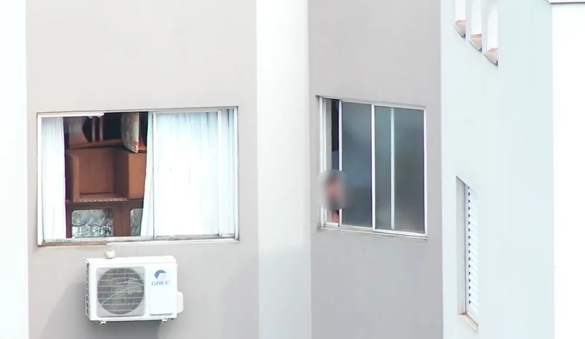 Homem em surto que morreu no Paraná foi atingido por arma de eletrochoque, considerada menos letal