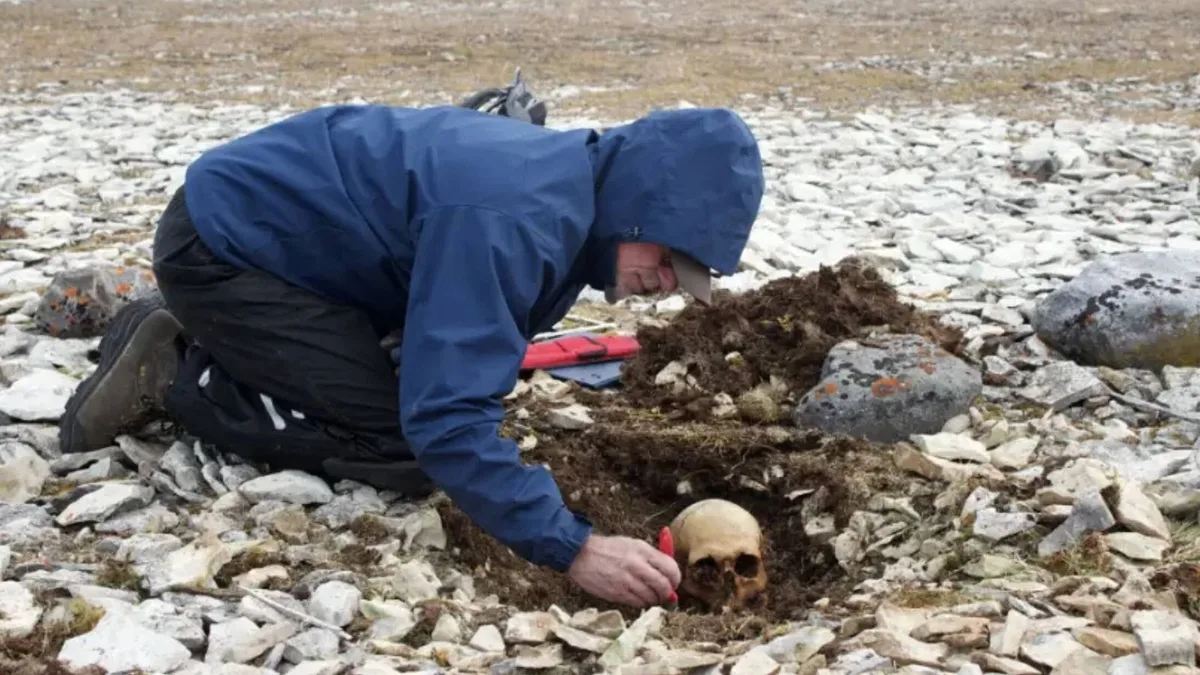 El ADN resuelve el misterio de los cuatro cuerpos atrapados en el hielo del Ártico durante 178 años
