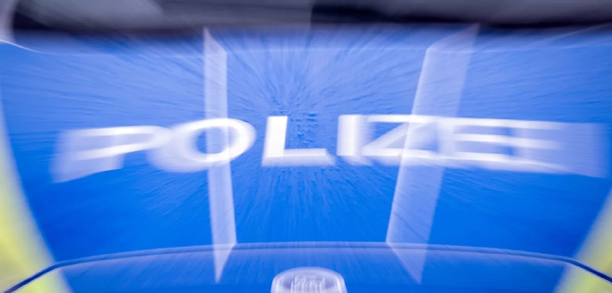 E-Scooter-Fahrer flüchten vor Polizei und verletzen Kind in Wilhelmshaven