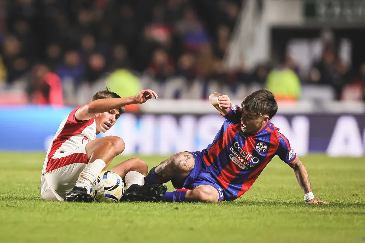 Independiente vs. San Lorenzo: juegan un clásico para frenar por un rato la caída por el tobogán