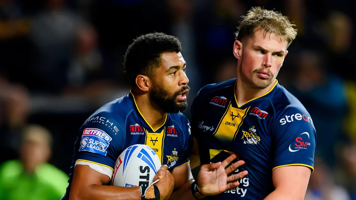 Arthur blasts 'erratic, poor' performance from Rhinos ahead of play-off rugby