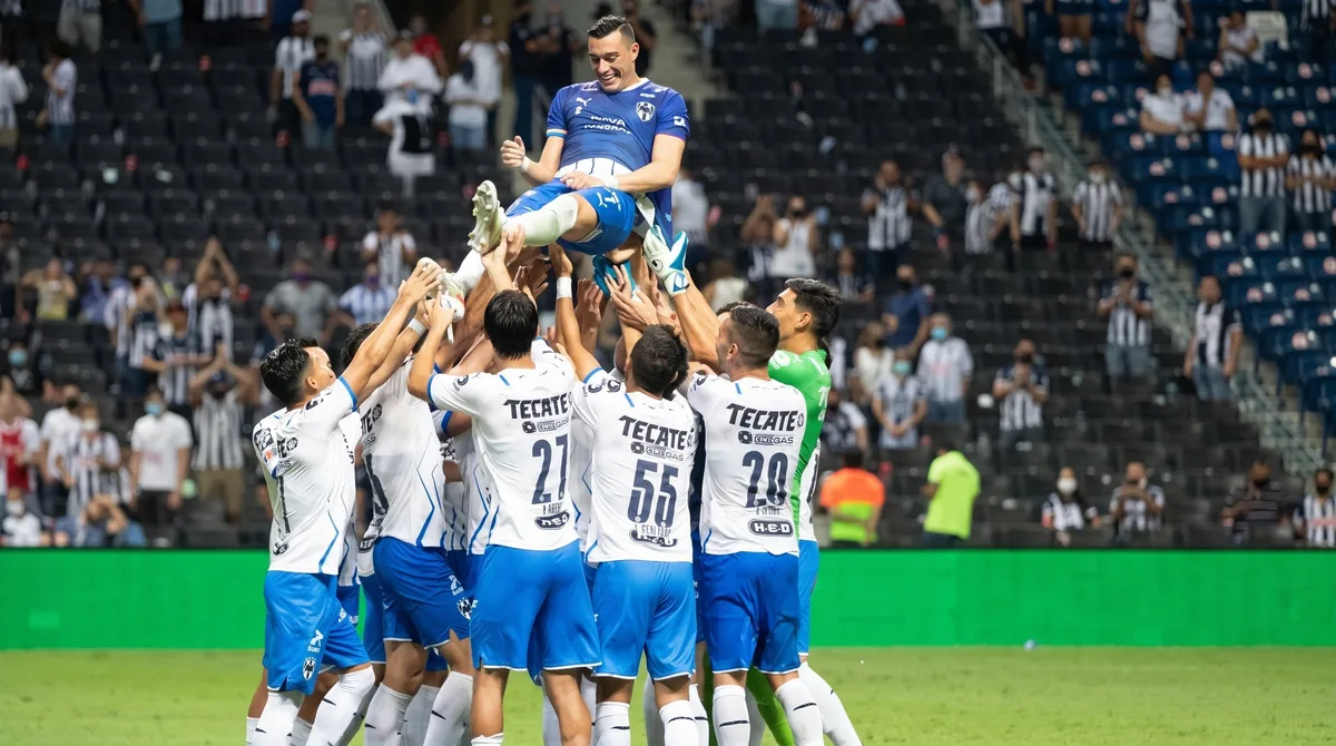 Rogelio Funes Mori se despide de la Liga MX con emotivo mensaje: “Hasta pronto, México”