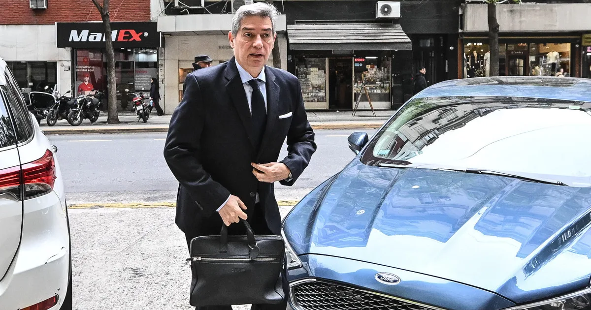 Con una decisión técnica, ahora la Corte repuso la ley que limita la venta de tierra a extranjeros