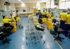 Volume de serviços prestados no Brasil recua 0,1% em agosto, diz IBGE