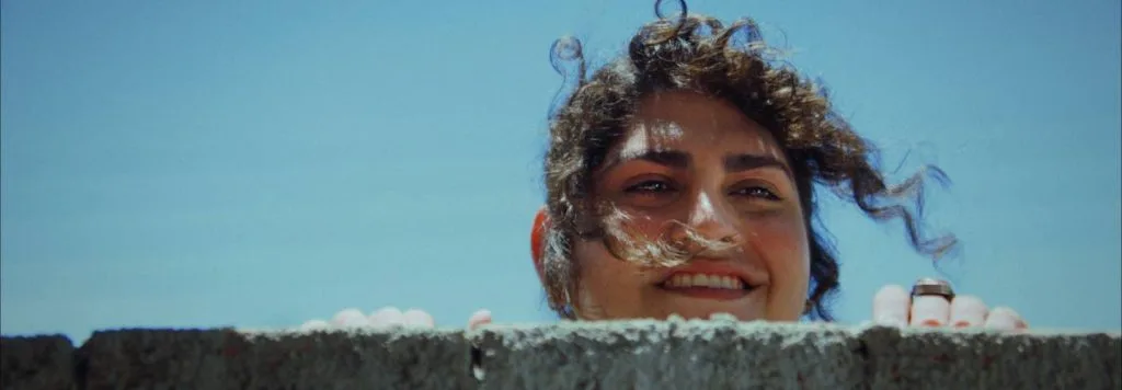 Crítica 2 | ‘Morte e Vida Madalena’ Traz Bastidores do Cinema em Ótima Comédia Caótica