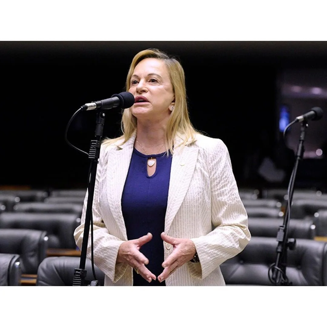 Magda Mofatto (PL) é reeleita deputada federal por Goiás com 131.983 votos