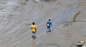 Risco elevado de novas cheias súbitas no Nepal