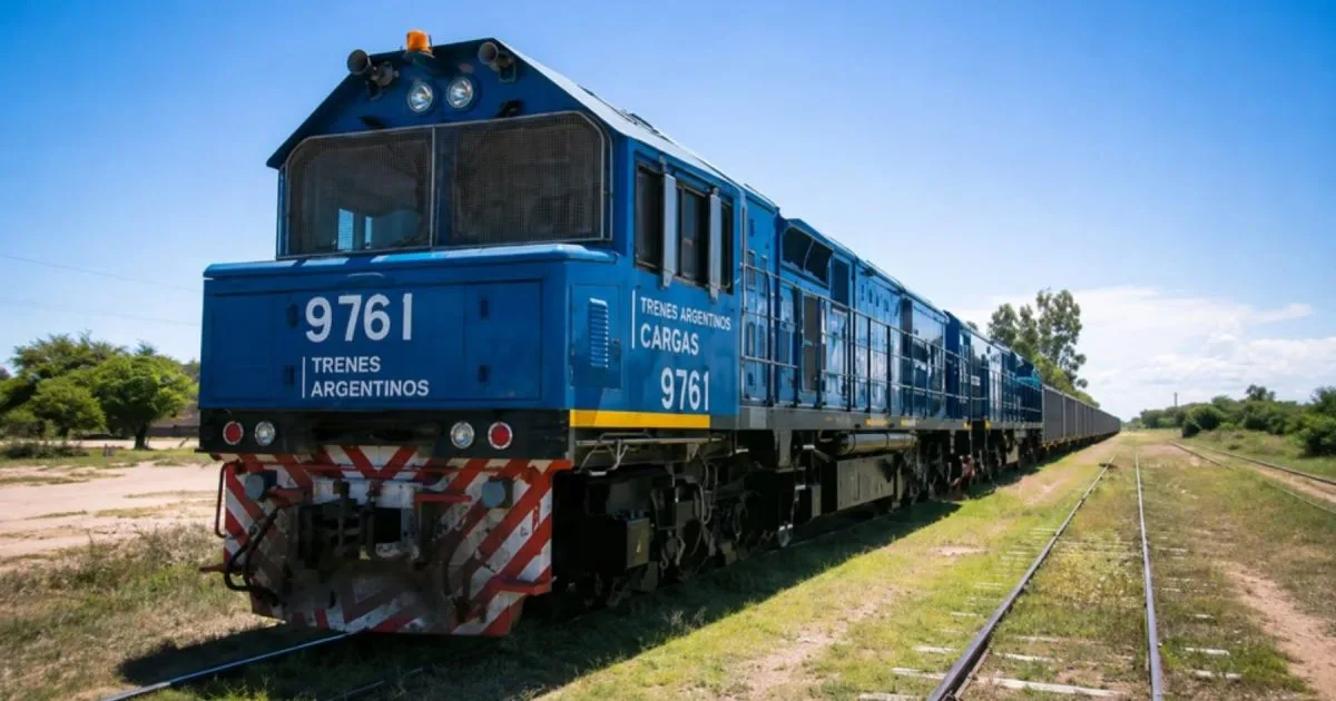Vaca Muerta pone la mira en un tren olvidado hace dos décadas: buscan reactivar una ruta estratégica hacia Quequén