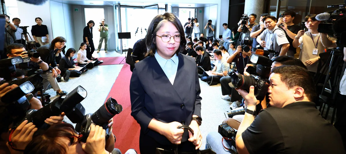 “벼락 출세, 이중삼중 특혜” 여당서도 용혜인 회의론