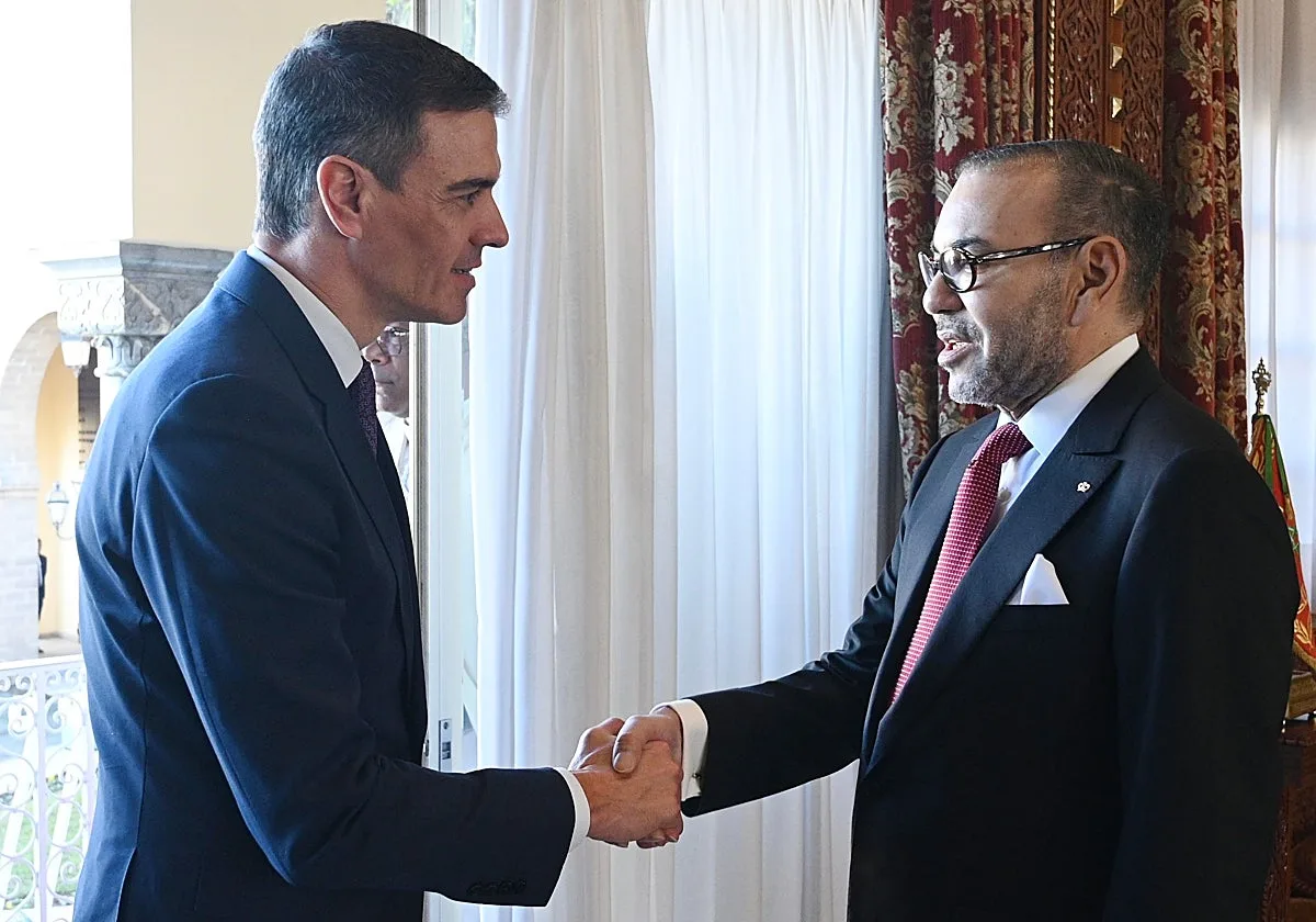Los ministros de Sánchez se alían para proteger al «socio fiable» y solo Robles critica a Rabat