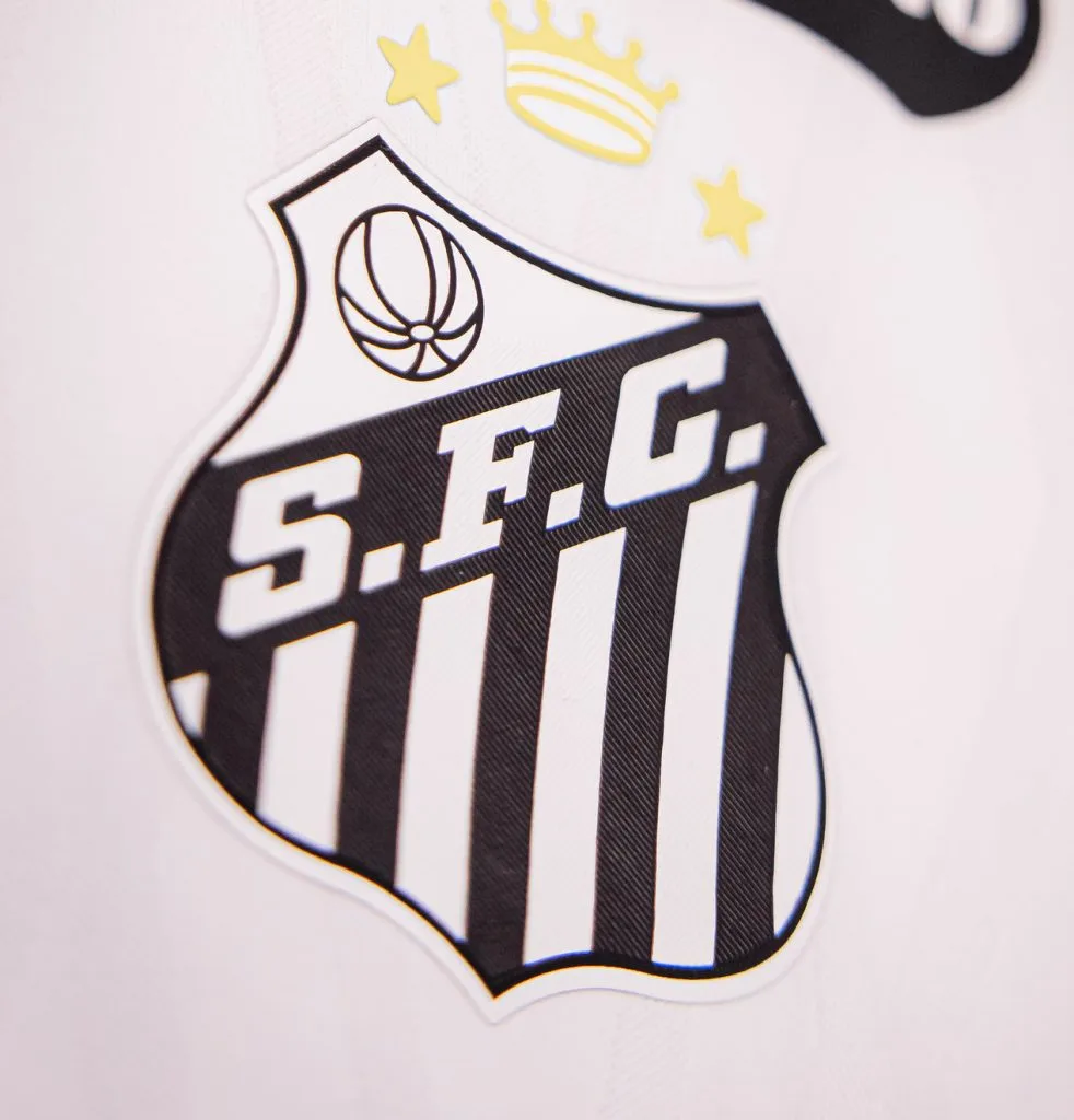 Santos sofre novo transfer ban da Fifa e fica impedido de contratar