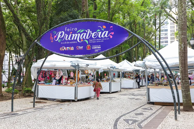 Próximo “Domingo no Centro” de Curitiba também será de encerramento das Feiras Especiais da Primavera