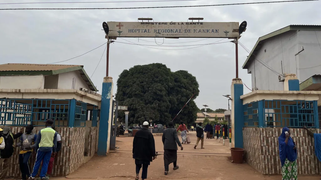 Face au recul de l'aide sanitaire, quelles solutions pour l'Afrique?