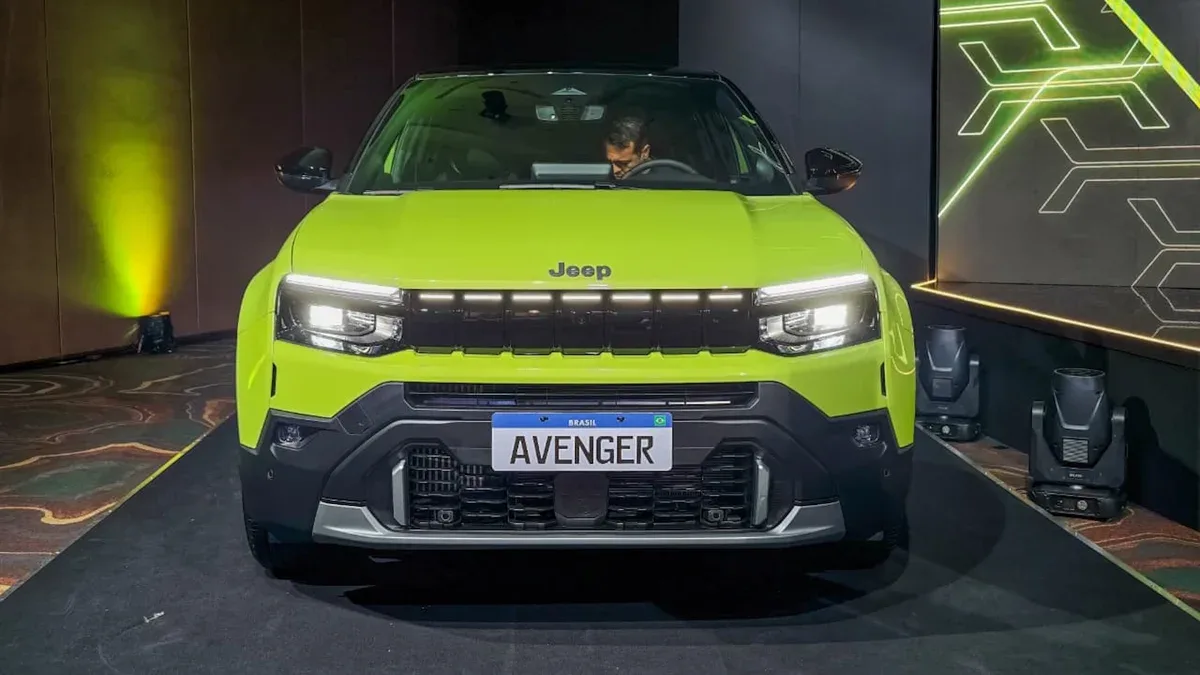 Jeep Avenger chega ao Brasil “no precinho” para encarar as chinesas